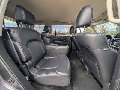 2024 INFINITI QX80 LUXE