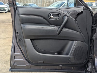 2024 INFINITI QX80 LUXE