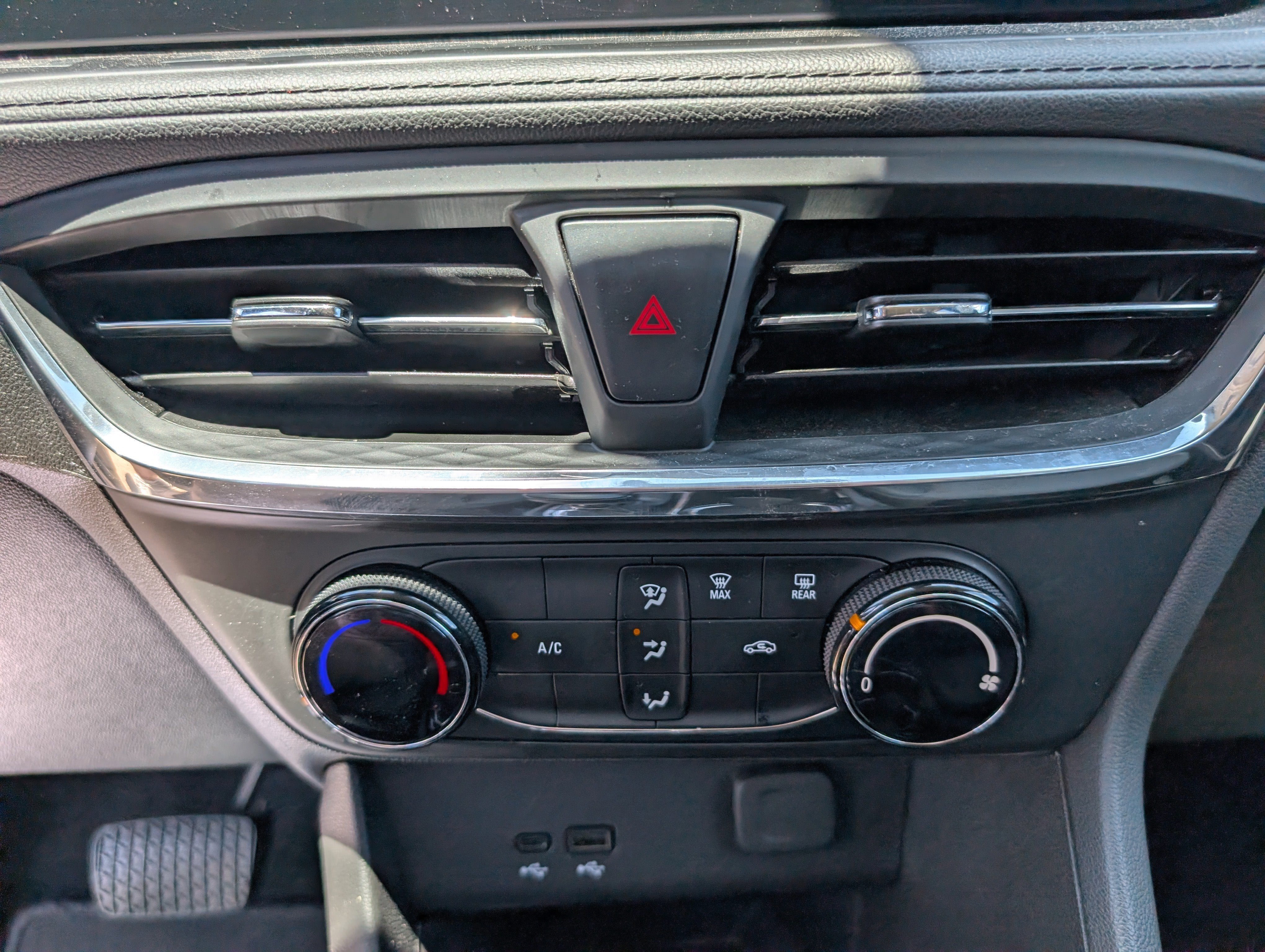 2025 Buick Encore GX Preferred - Photo 21