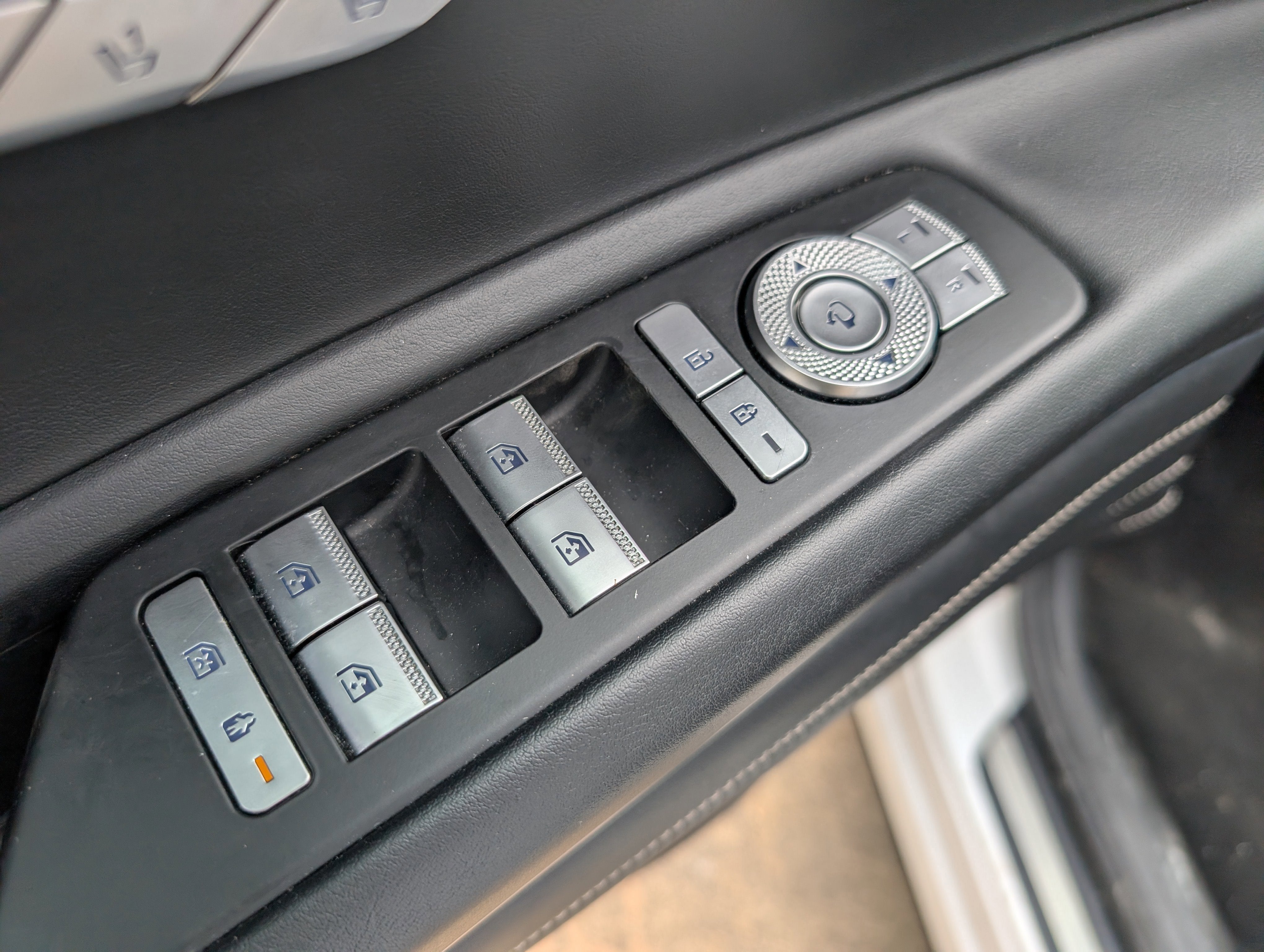 2024 Genesis GV80 2.5T