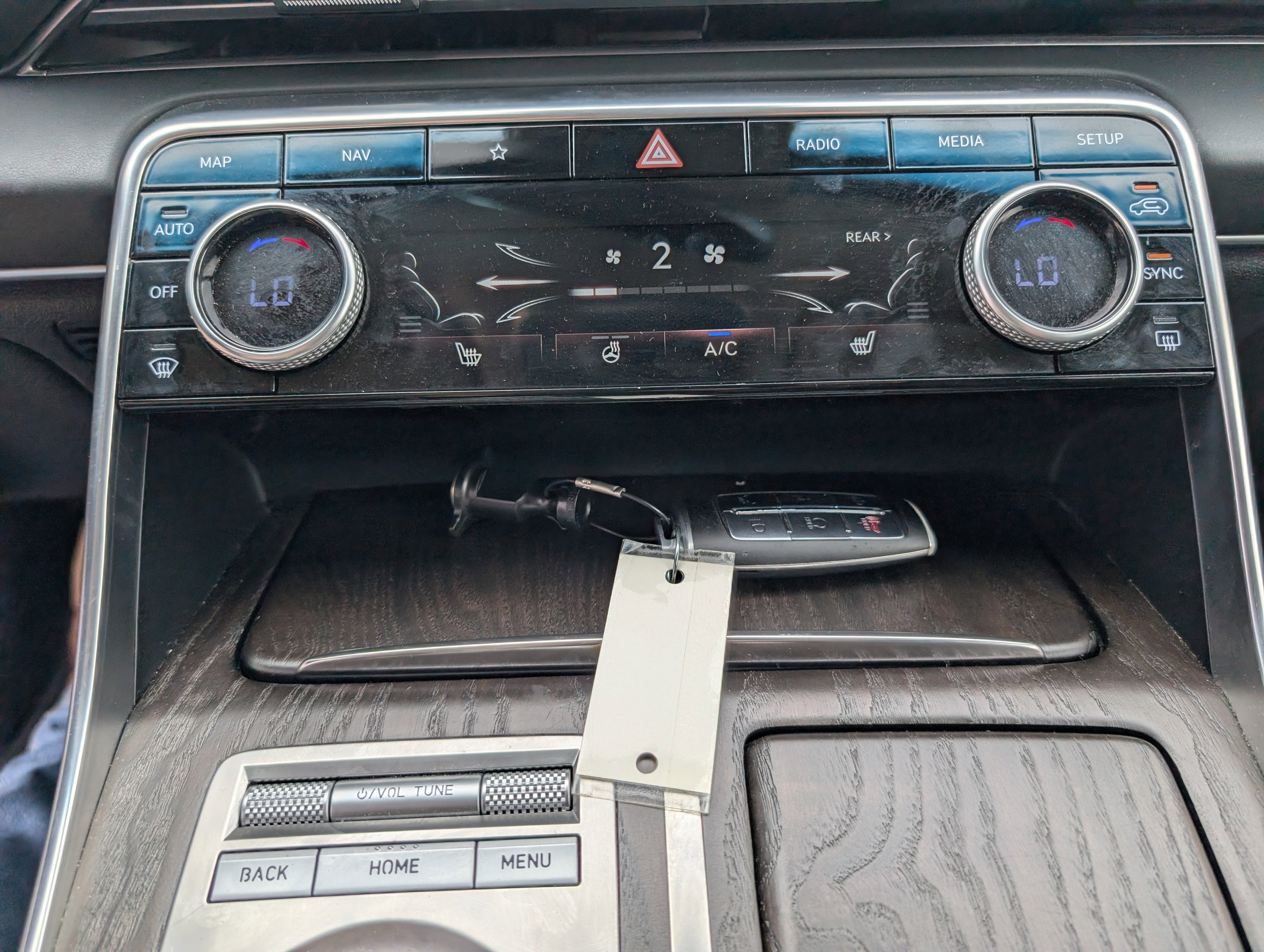 2024 Genesis GV80 2.5T