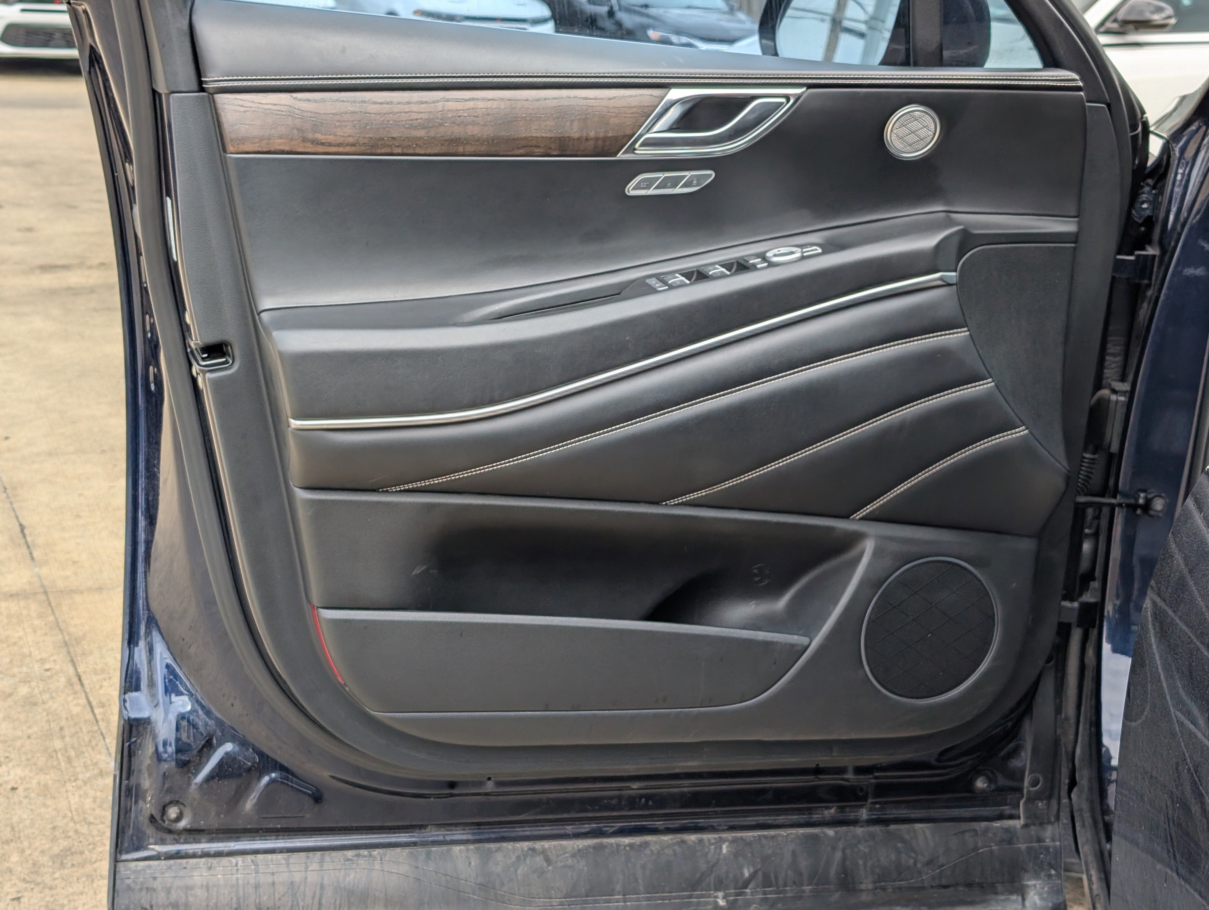 2024 Genesis GV80 2.5T