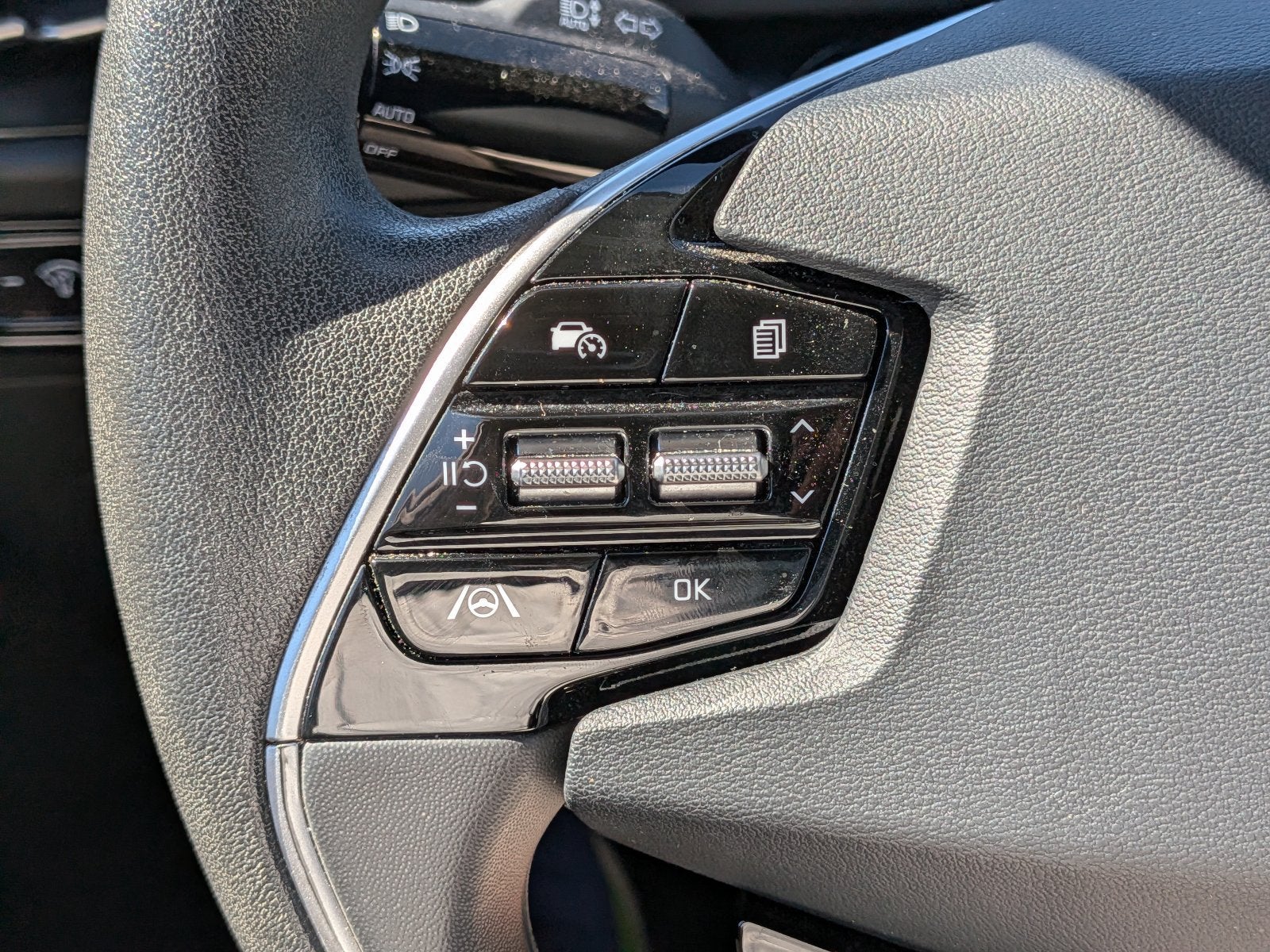 2025 Kia Niro LX