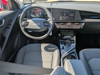 2025 Kia Niro LX