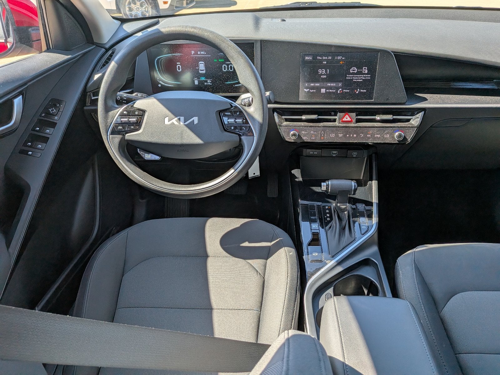2025 Kia Niro LX