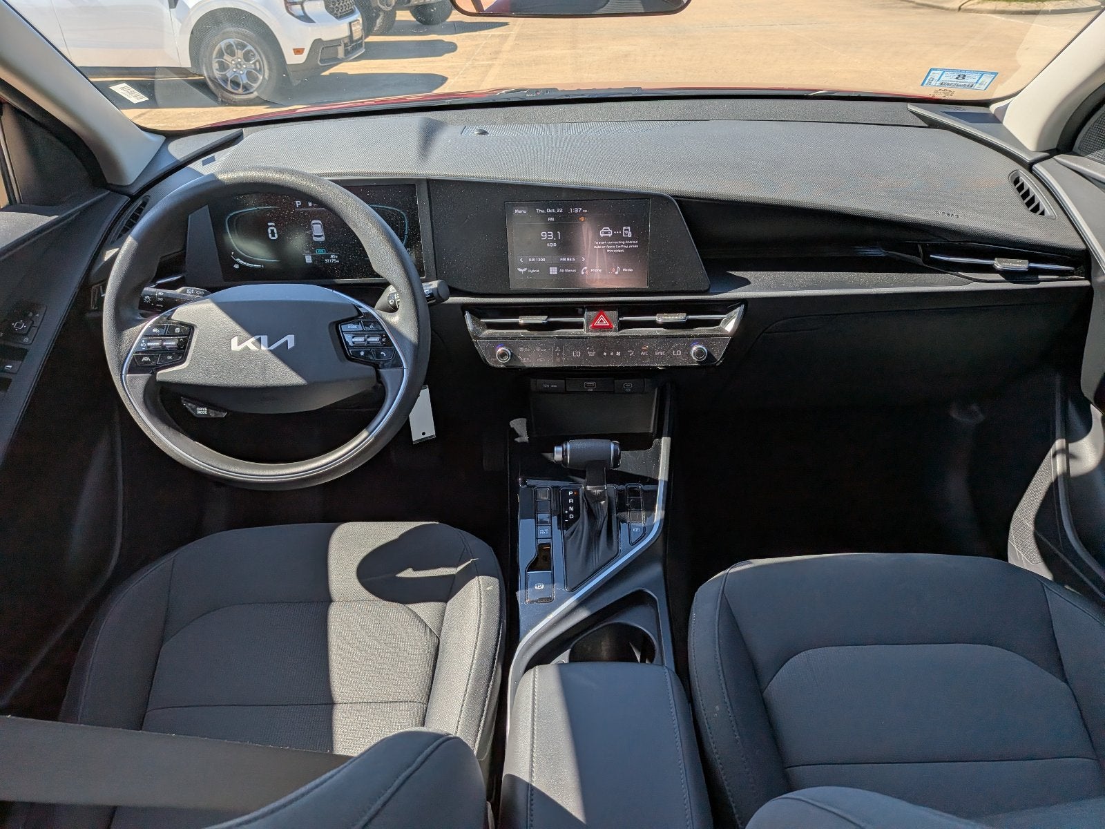 2025 Kia Niro LX