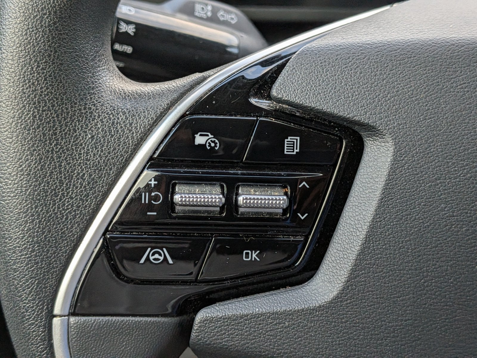 2025 Kia Niro LX