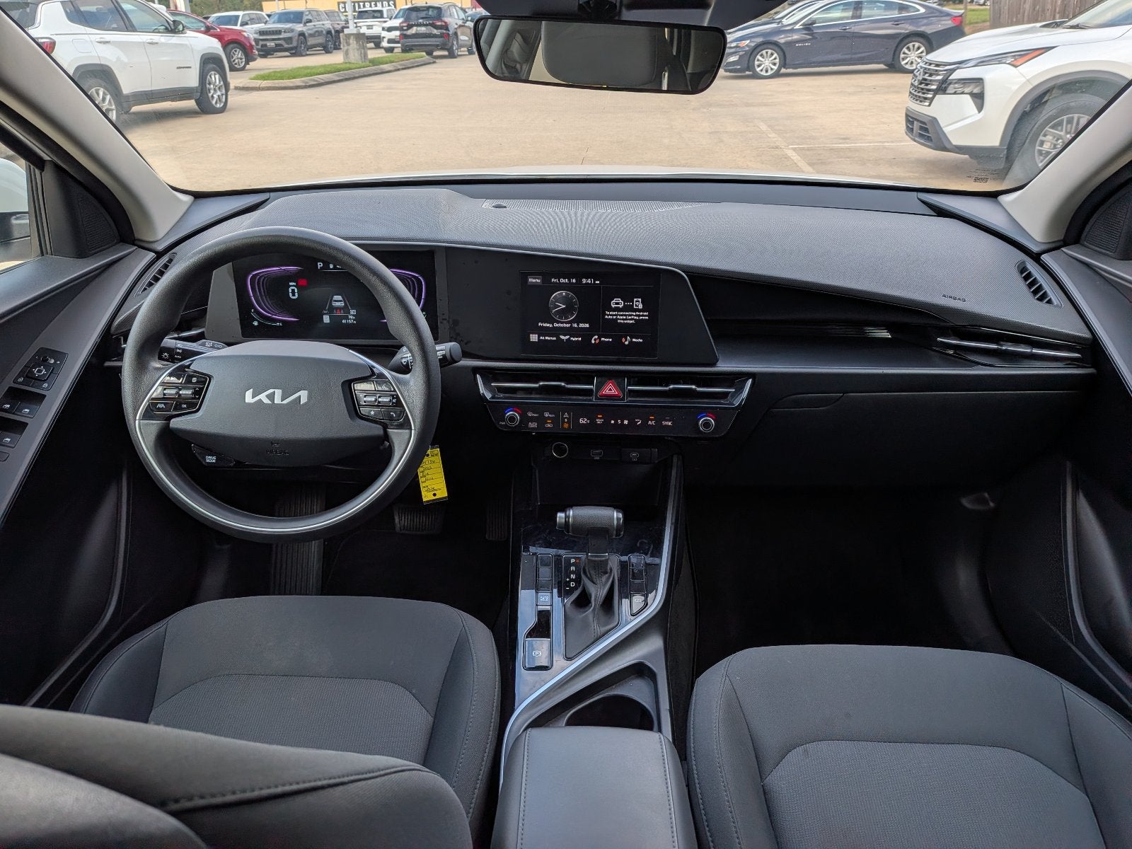2025 Kia Niro LX