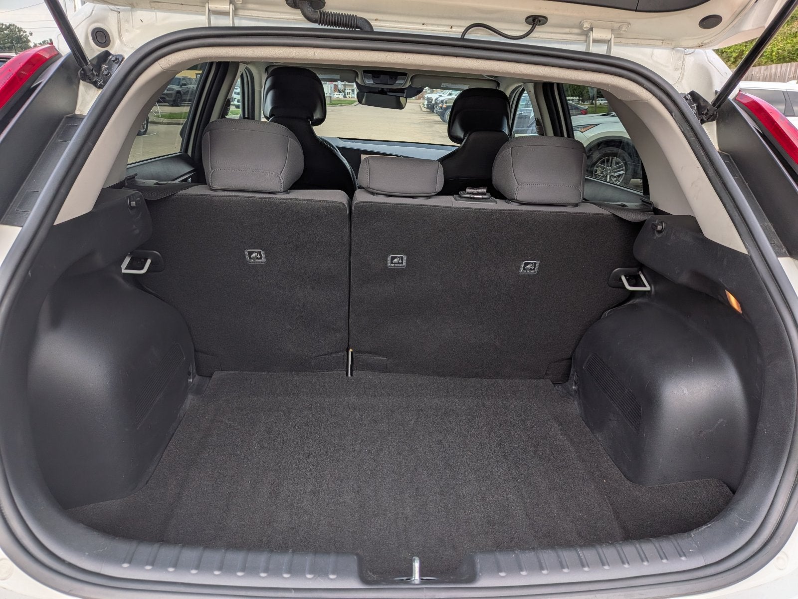 2025 Kia Niro LX