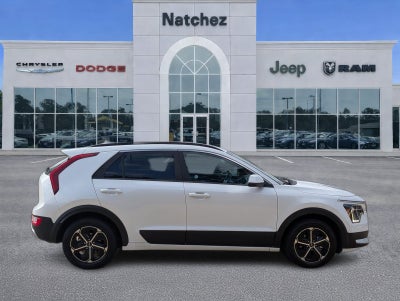 2025 Kia Niro LX