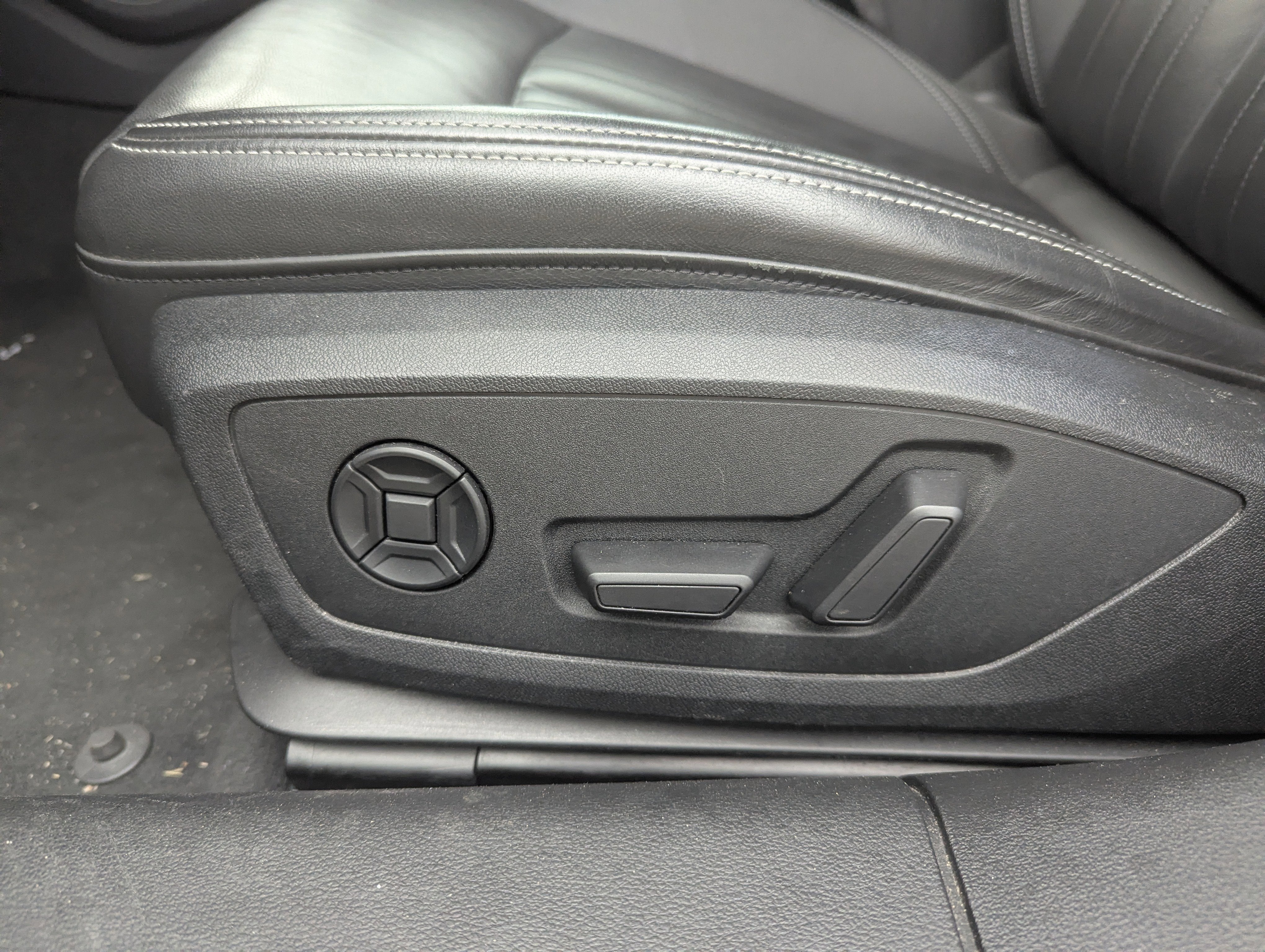 2024 Audi A6 45 Premium Plus quattro