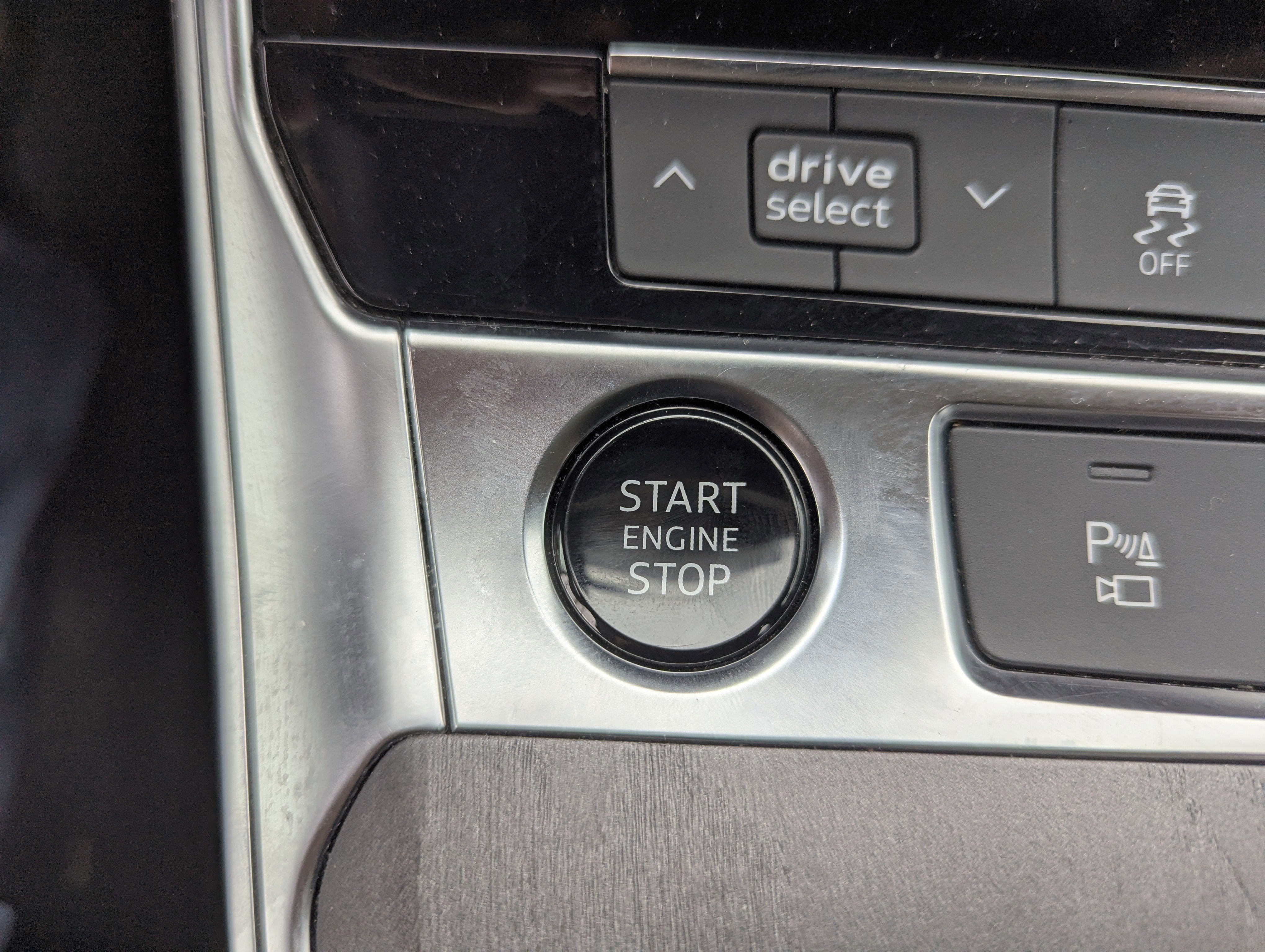 2024 Audi A6 45 Premium Plus quattro