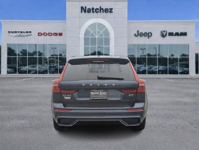 2023 Volvo XC60 B5 Plus Dark Theme