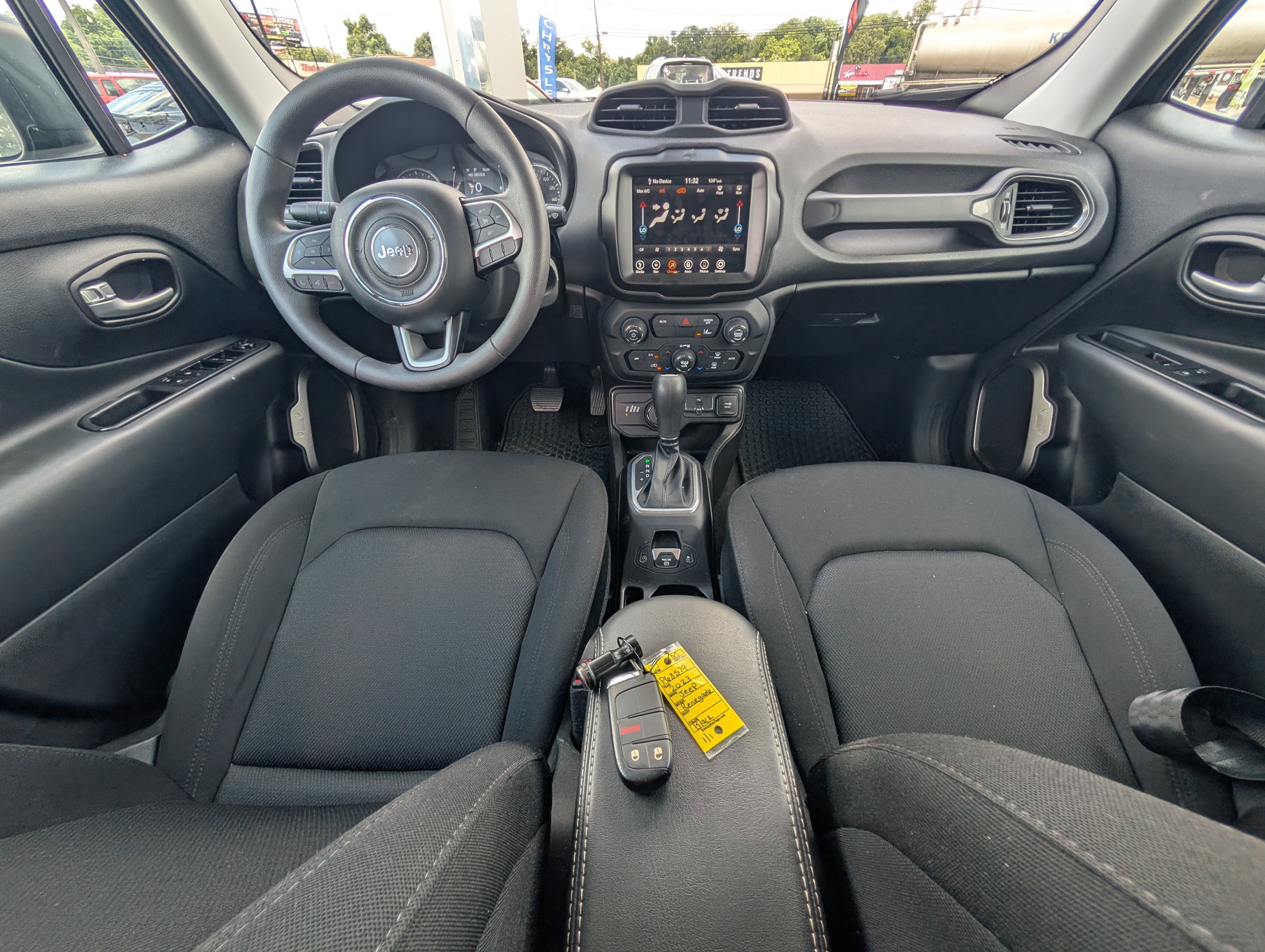 2023 Jeep Renegade Latitude