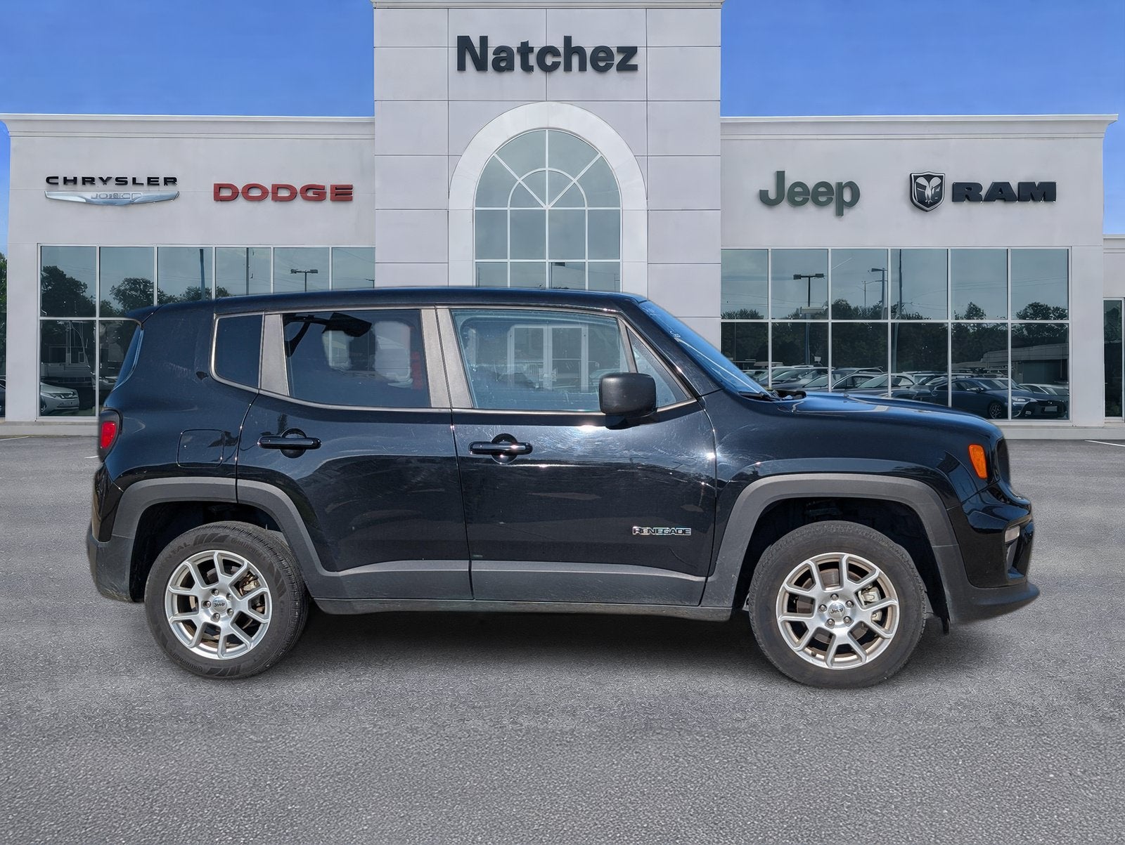 2023 Jeep Renegade Latitude