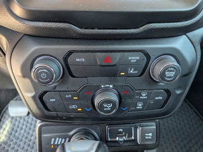 2023 Jeep Renegade Trailhawk