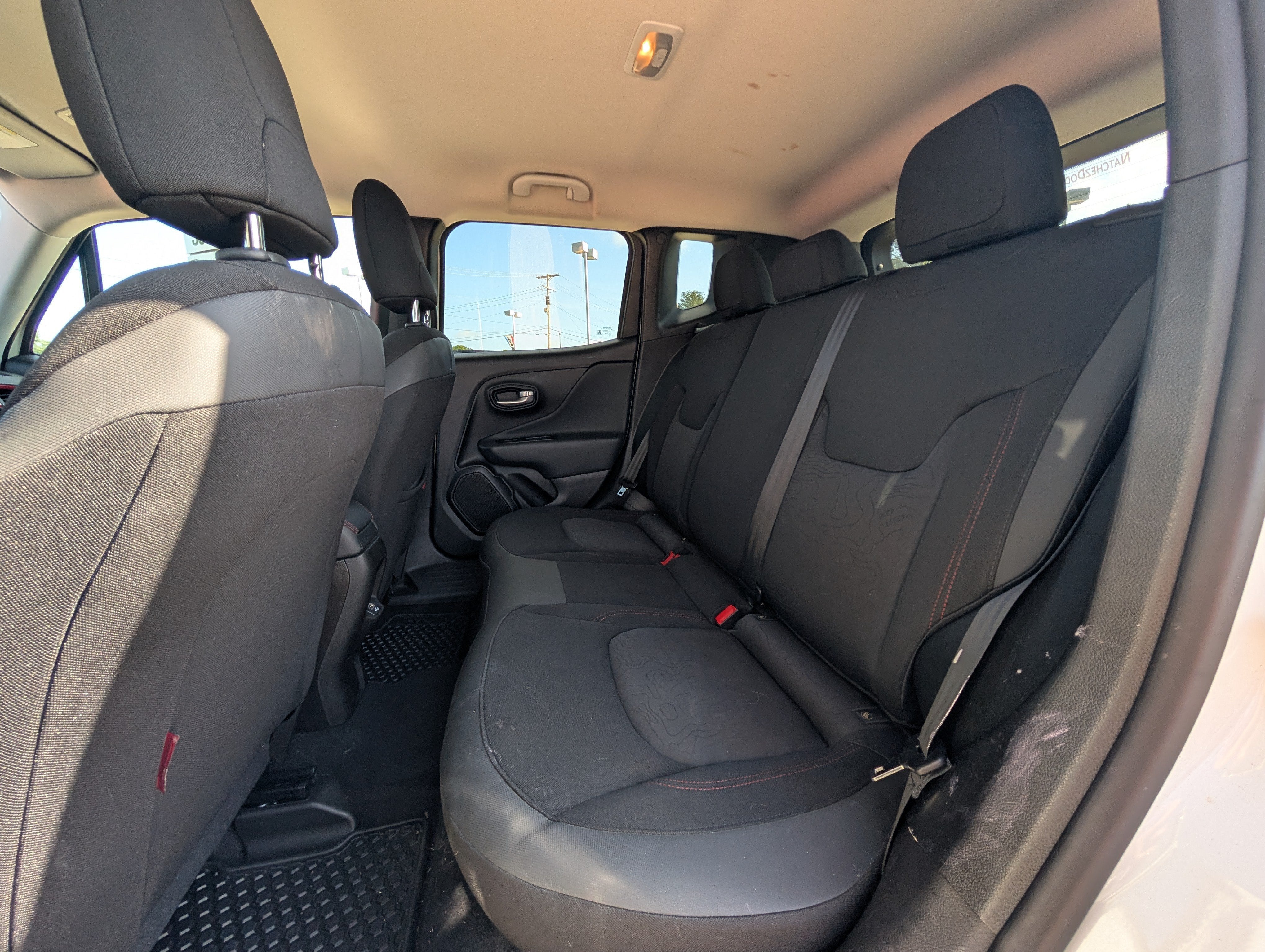 2023 Jeep Renegade Trailhawk